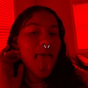 Meet your Posher, Lily